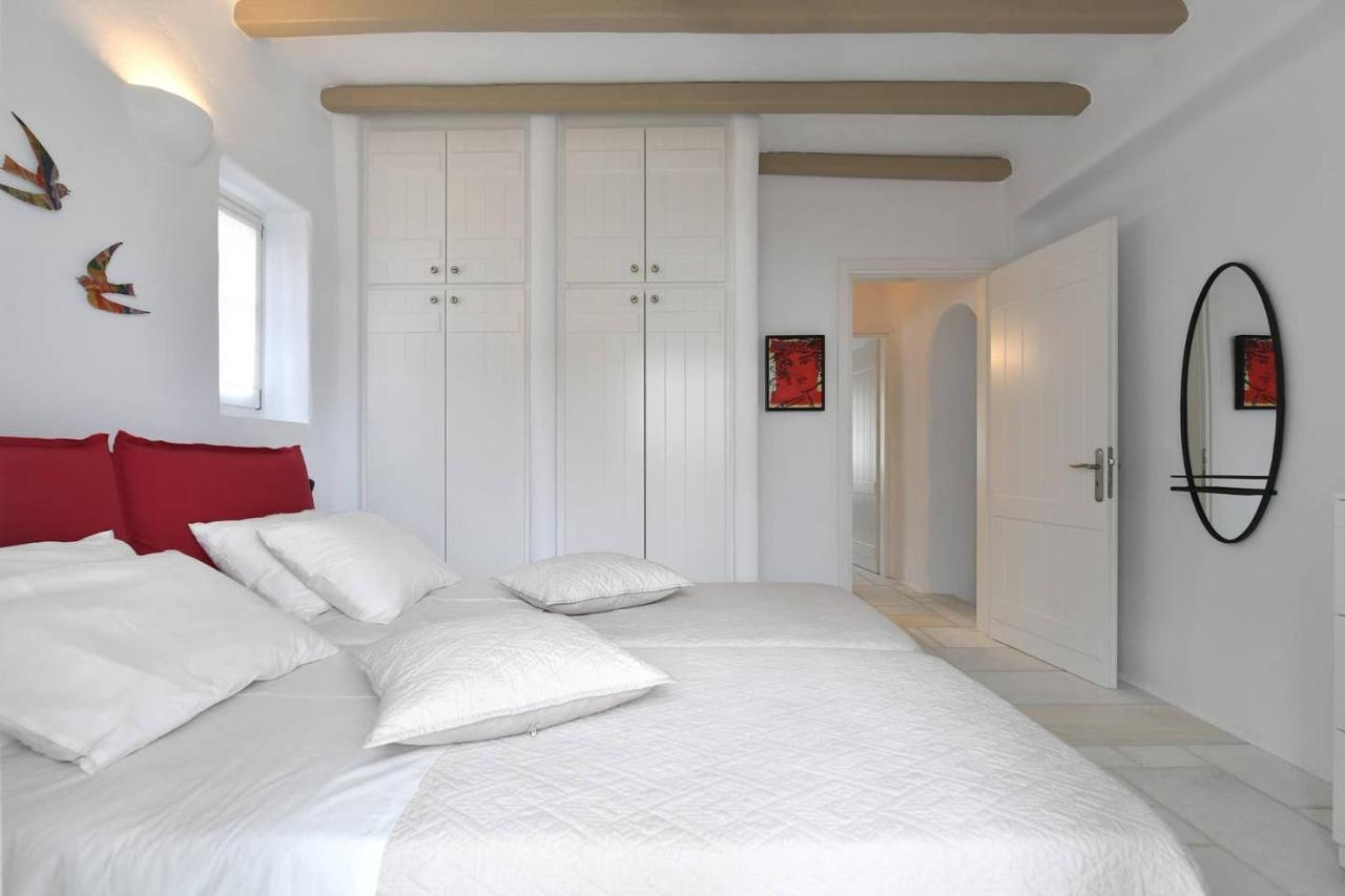 Orasea Villa With Private Pool Páros 외부 사진