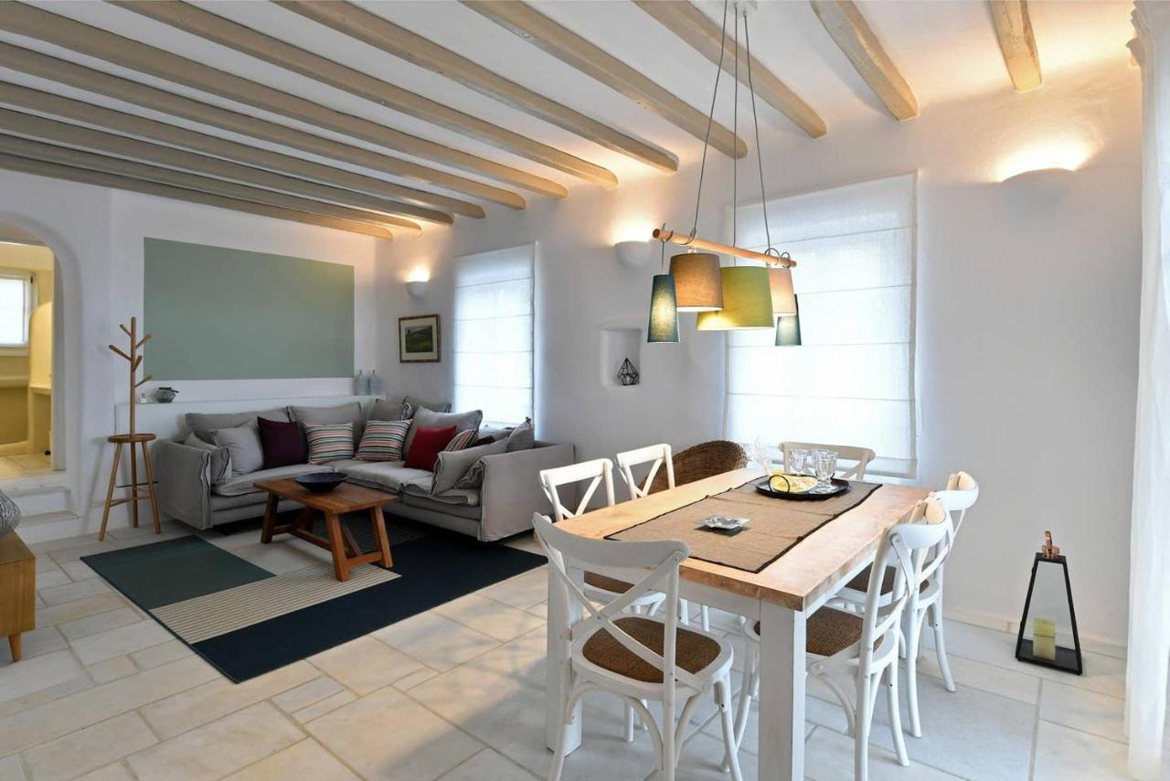 Orasea Villa With Private Pool Páros 외부 사진